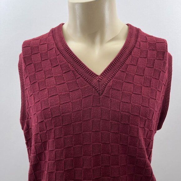 Vintage 90s Maroon Sleeveless V-Neck Sweater Vest Pullover Checkered Textured M - Picture 2 of 9